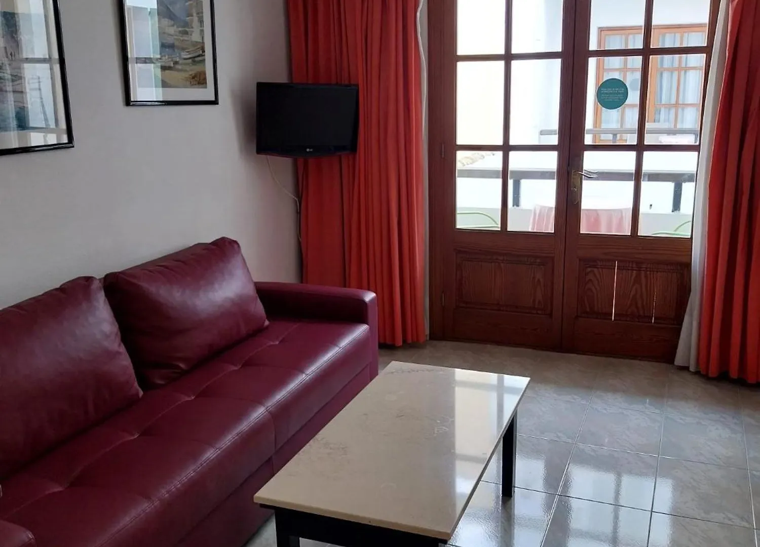 Apartamentos Torre Playa Port de Pollenca